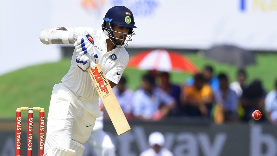 ധ​വാ​നും (190) പു​ജാ​ര​ക്കും (144*) സെ​ഞ്ച്വ​റി;  ഇ​ന്ത്യ​ക്ക്​ മി​ക​ച്ച തു​ട​ക്കം